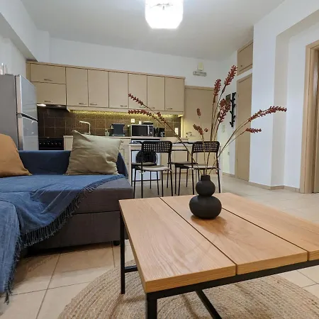 Апартаменты Cozy Near The Centre